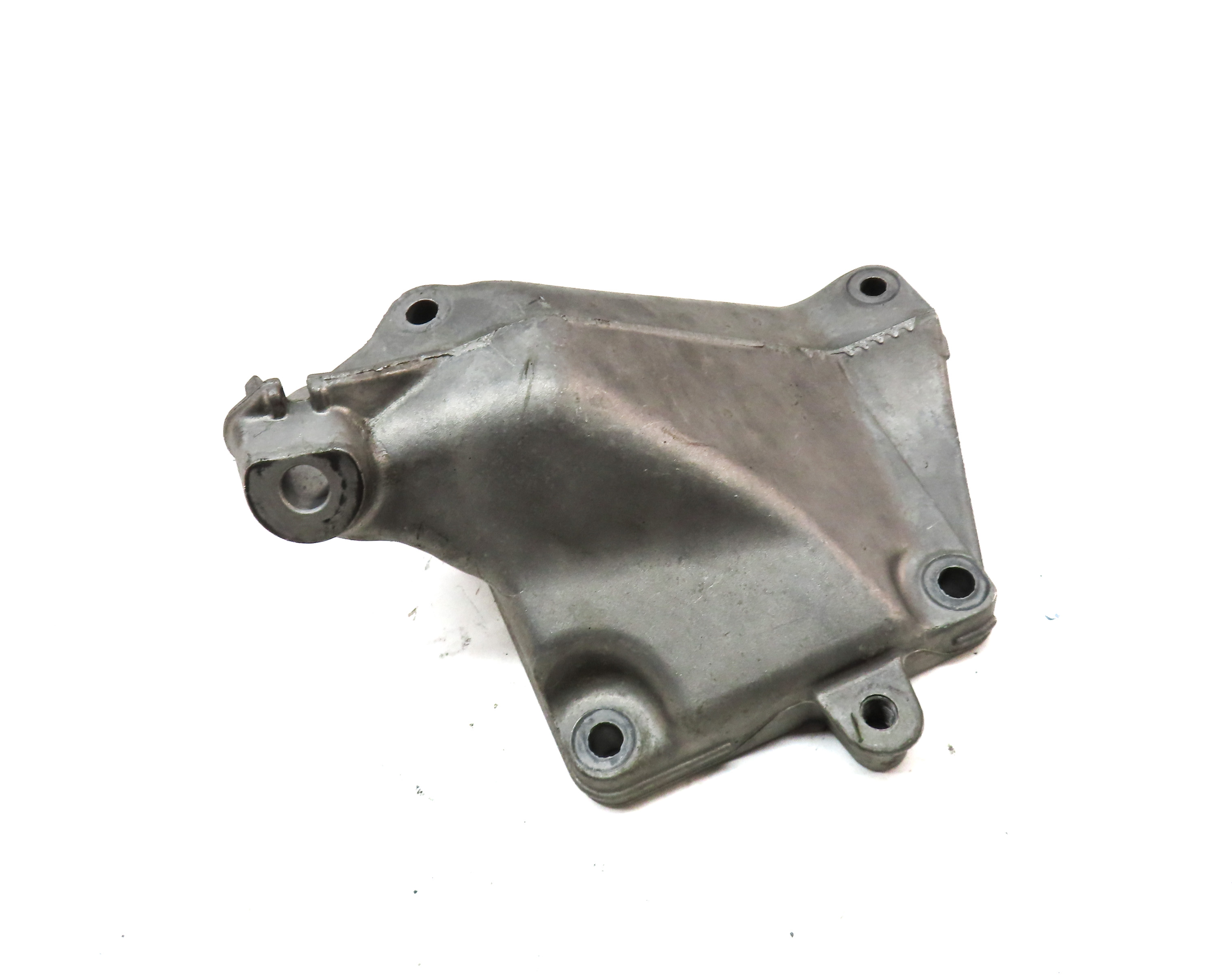 2011 MERCEDES GL450 (X164) 4.6L (M273) FRONT RIGHT ENGINE MOTOR MOUNT BRACKET — exact item pictured